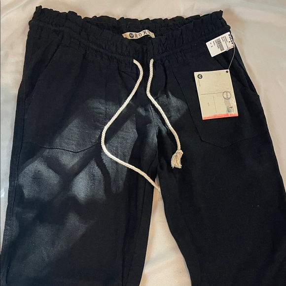 Roxy Black Jogger Pants - Picture 2 of 2